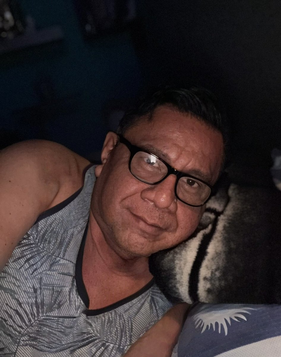 LaloCreativo's tweet photo. De debo abmitir que no me gusta desvelarme. Jajaja después de mi vida loca siempre uno vuelve a la calma 🙌🏽🙌🏽🙌🏽🙌🏽🙌🏽 https://t.co/Mnc6HpAAnM