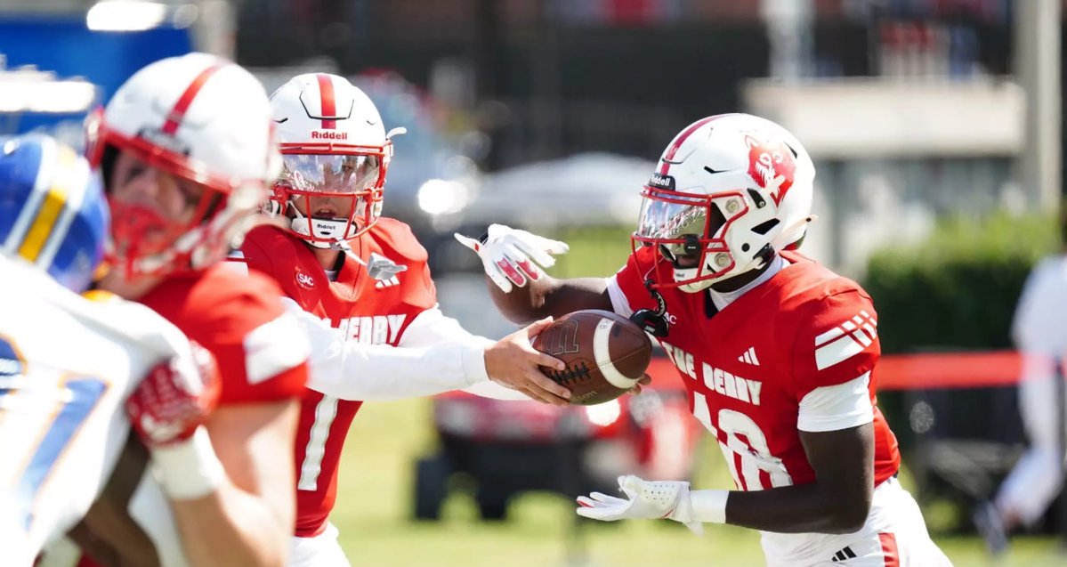 #AGTG Blessed to receive my 3rd offer from Newberry college 
<a href="/CoachKnightNC/">Todd Knight</a>