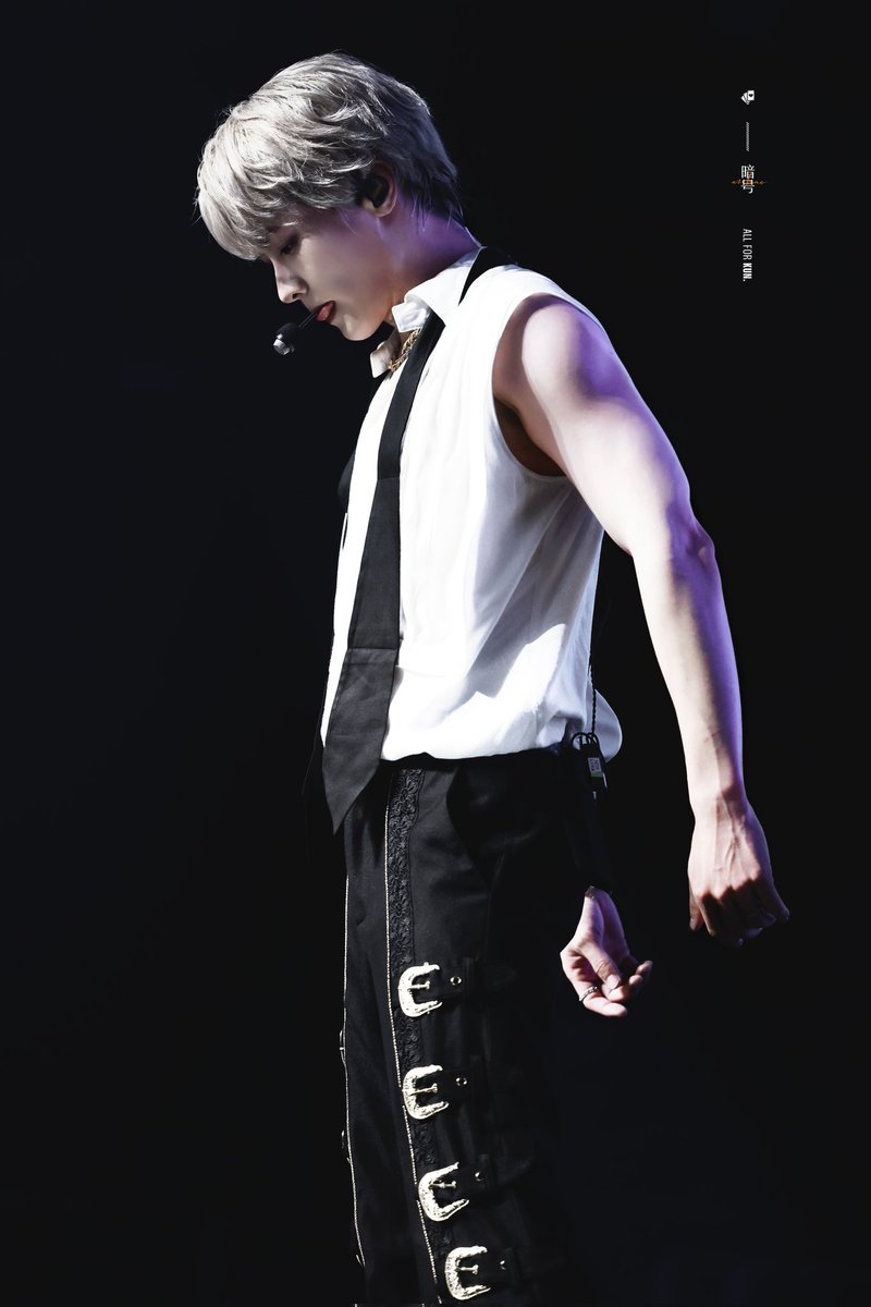 #KUN #WayV #钱锟 #威神V
#쿤 #웨이션브이
20251108 WayV Concert Tour [No Way OUT] in Chengdu
🤤