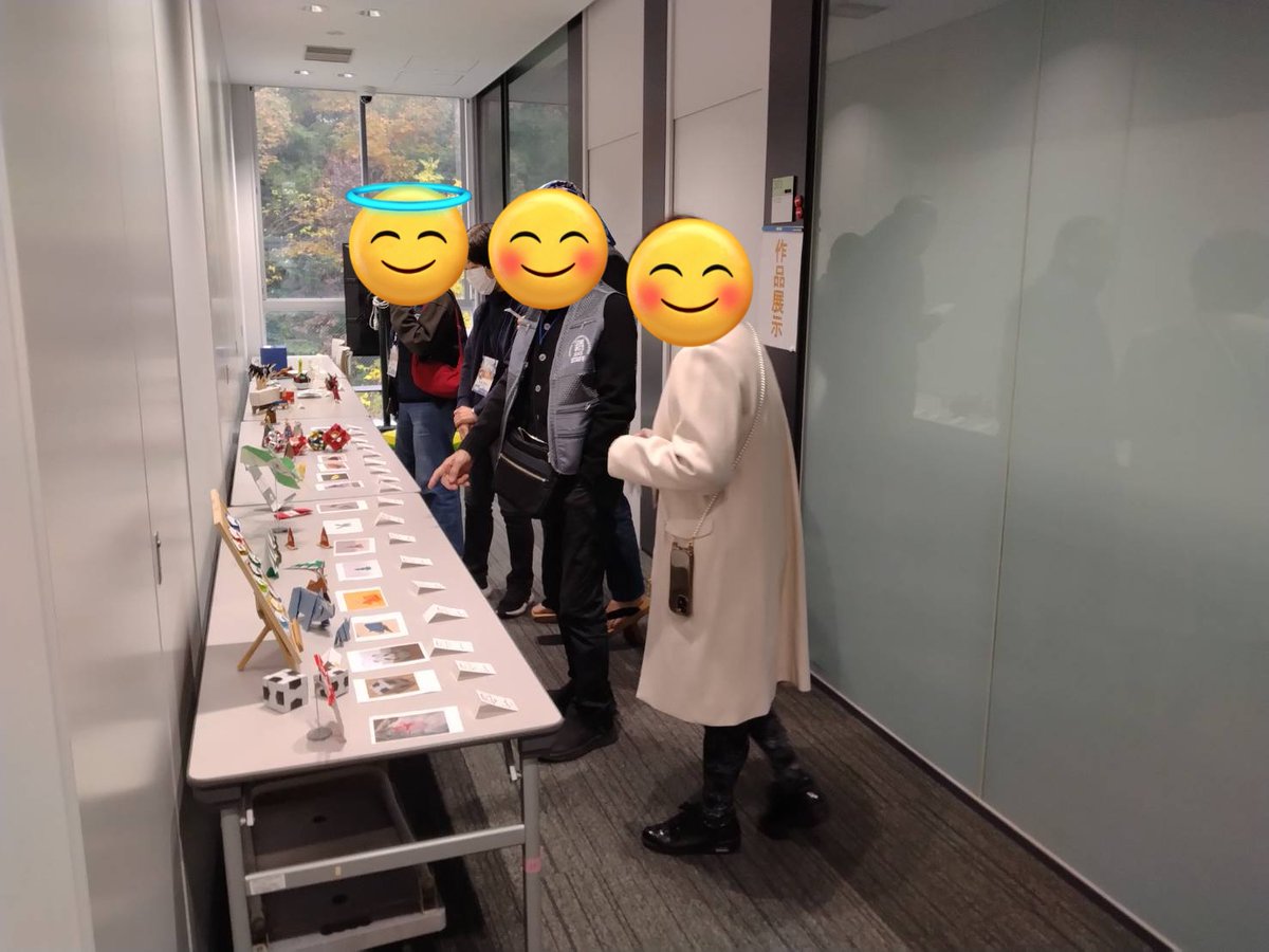 kameikohe's tweet image. 12/13、14の折紙探偵団名古屋コンでは昨年同様創作コンテストを行います。事前登録は不要なので当日直接お持ち込み（コンベンション参加登録は必要）。当日参加者の方からの人気投票で最優秀作品を決める予定です。未発表の創作作品をお待ちしております。写真は昨年の様子。

anabas-plan.net/joas_toukai/