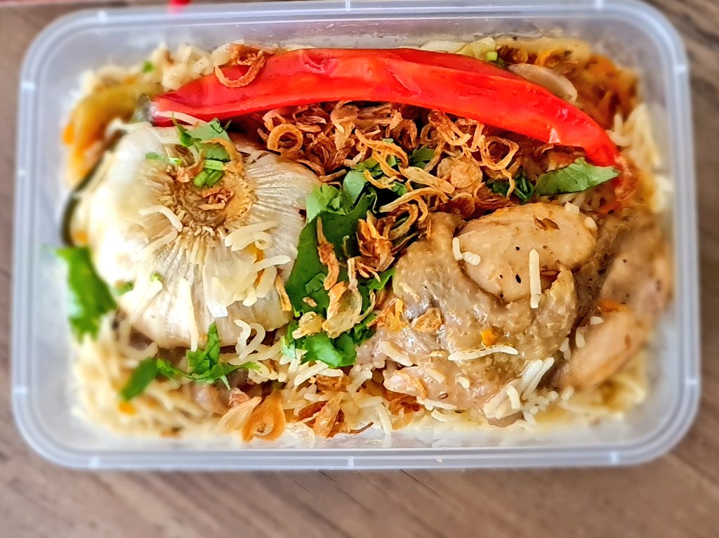 theultraimam's tweet photo. Salam Geng!
Minta tolong RT kalau nampak twit ni, boleh? Terima kasih!
-----------
Tempahan Plov untuk minggu kedua NOVEMBER sudah dibuka.

Silakan kalau berhajat, tengok giliran hari tempahan dan isi saja borang di bawah. https://t.co/72OaU2HLKr