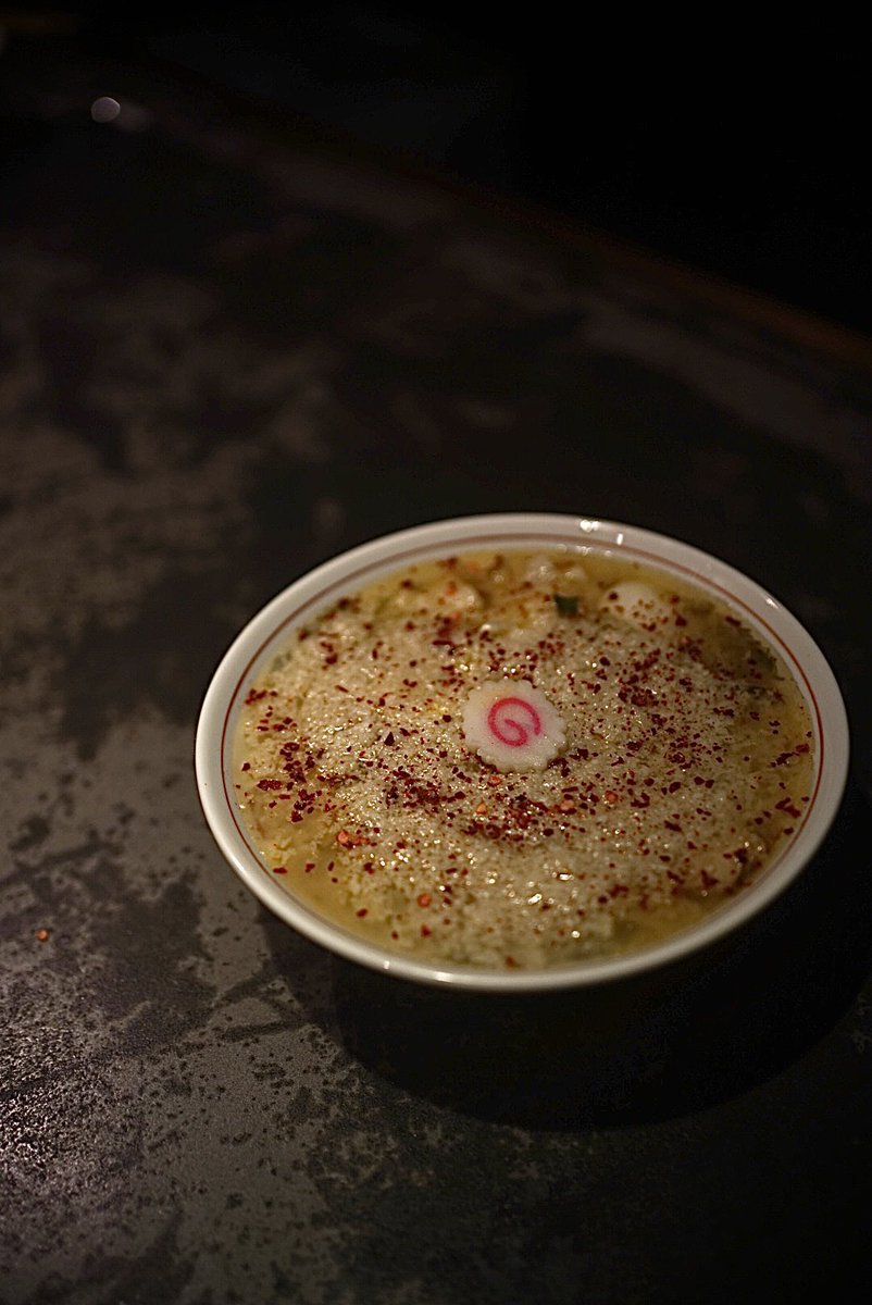 <限定>
極脂Series⚡️

汁ありの塩生姜ベースの"極脂汁麺"
汁なしもご用意あります！

背脂増しも出来ます！マシコールをご注文も際にお願いします!!!
じゃんじゃんマシちゃいます！

「やべぇ」の声めちゃくちゃいただいてます！