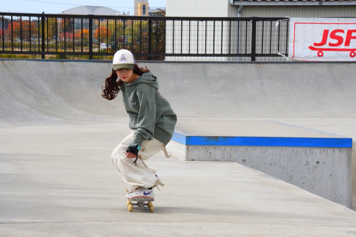 luvngtreina1009's tweet image. #AIRMANCAP2025 
#AIRMANスケートパーク 
#清司麗菜 
#全国スケートボード施設連絡協議会アンバサダー
#エックスガール
エックスガールの衣装がよく似合ってる👍