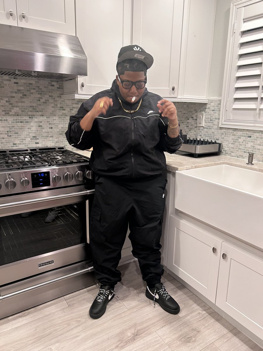 mskaybankz's tweet photo. 🖤❤️‍🔥 https://t.co/vPlMBmK9PO