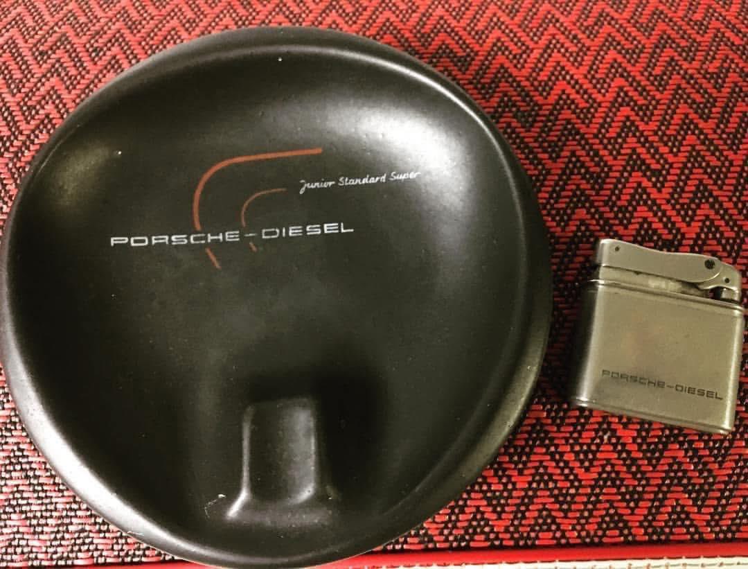 MyronVernis's tweet image. Time to take up smoking