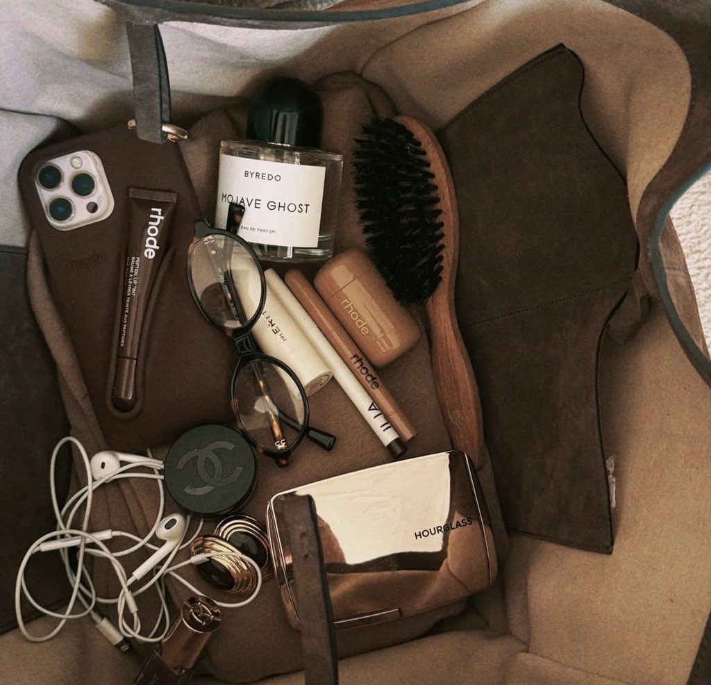 islalona's tweet image. 