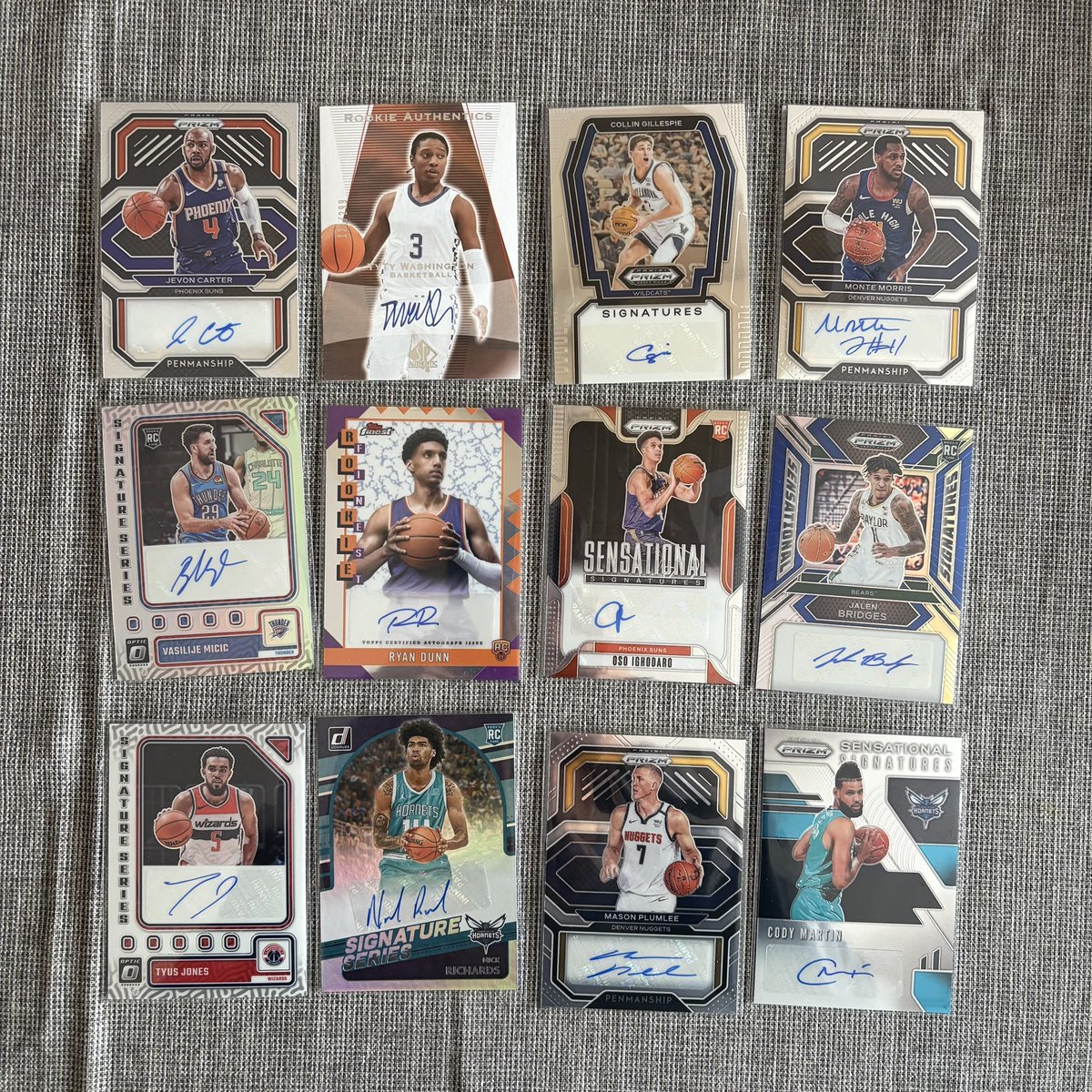 phxsunsfever's tweet photo. 観戦中にcomc便到着 https://t.co/rErYYtKilA