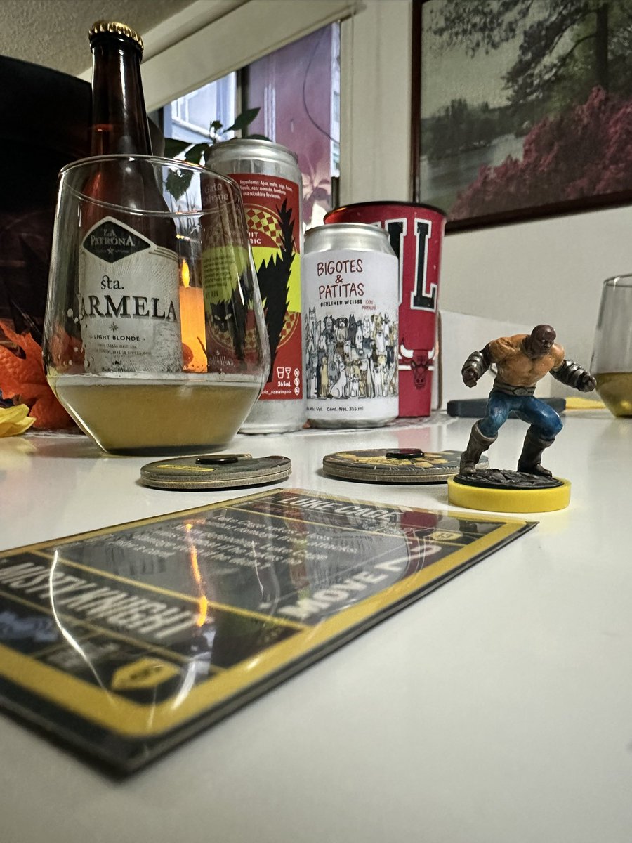 amilano77's tweet image. Listos para la reta de #unmashed …noche de juegos. #boardgameaddict