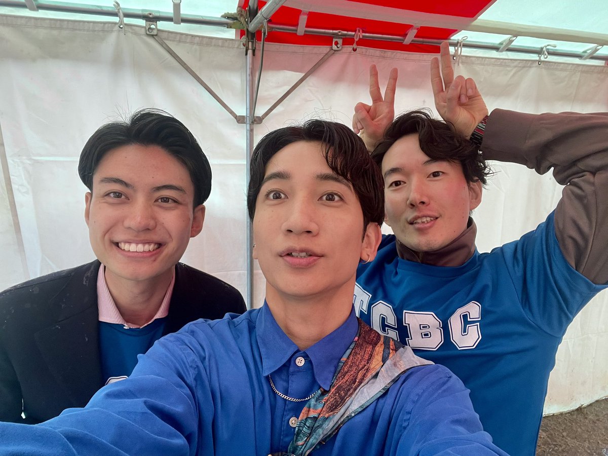 mst44's tweet image. #ABCラジオまつり 来てます🙌

ふるぽんさんと平野アナと📷

#ロクラジ ステッカーもお渡ししますよー！！