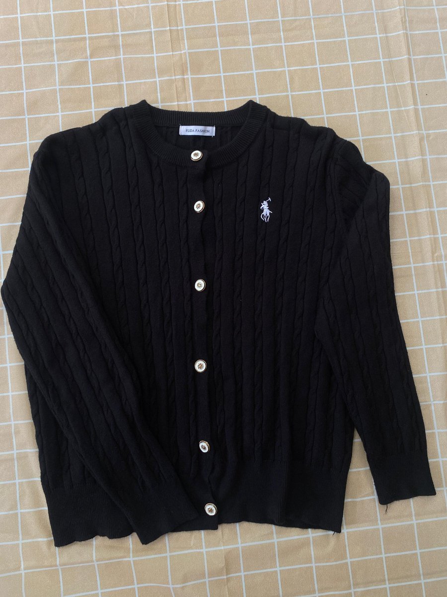 marisyana tweet media