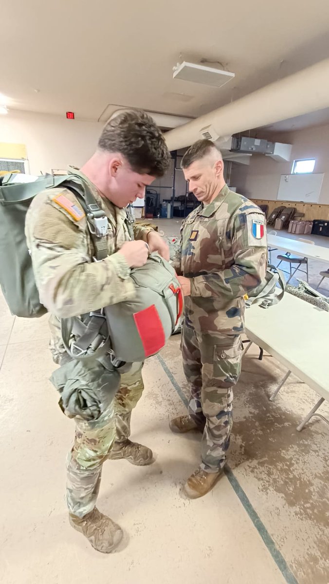 Forces Armées en Nouvelle-Calédonie (FANC) tweet media
