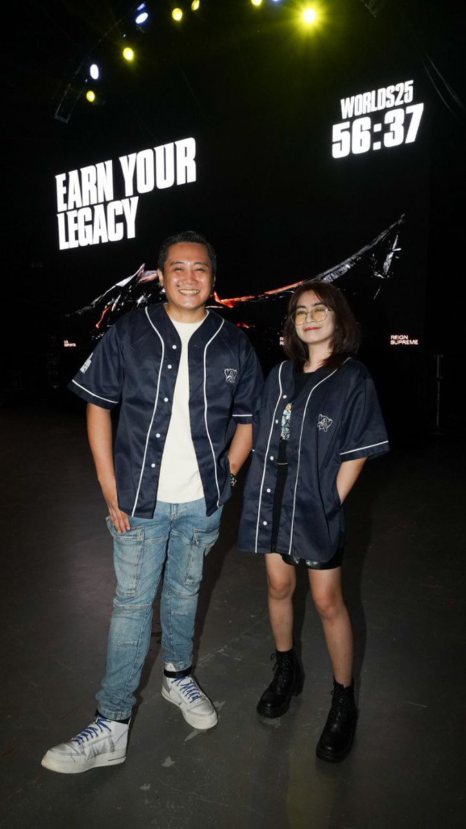 RikuCasts's tweet photo. Super ready to host the Worlds 2025 Watch party over here in the PH with @VillSanityy hell yea! https://t.co/91GrdkwRJv