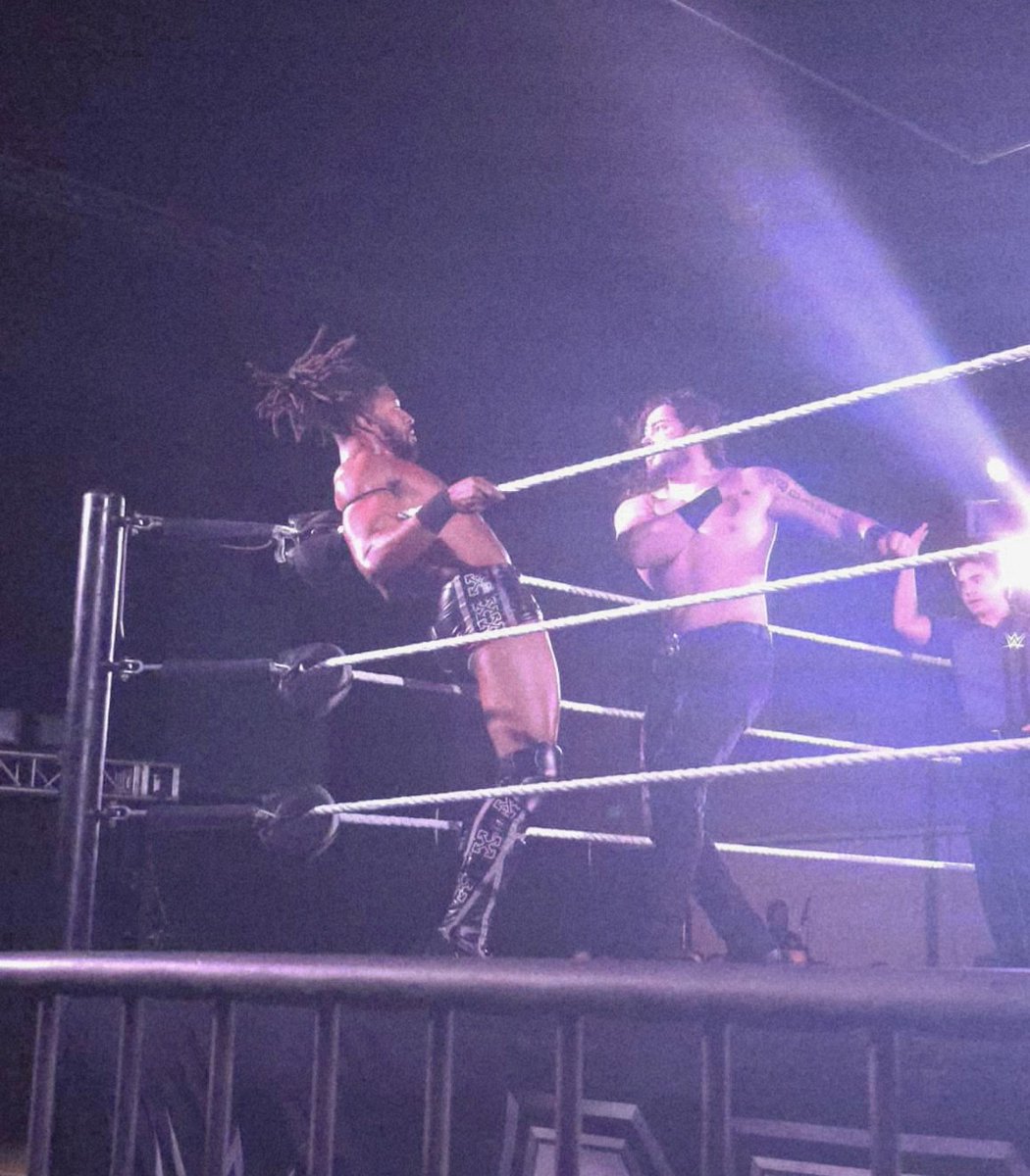 CarlosStoneking's tweet image. @_trickwilliams @ThunderKeck #nxttampa #WWENXT #toothlessaggression Tampa got a future wrestlmania match tonight. Two of our absolute favorites put on a hell of a show tonight.   @KrissiStoneking @ThomasM59570509