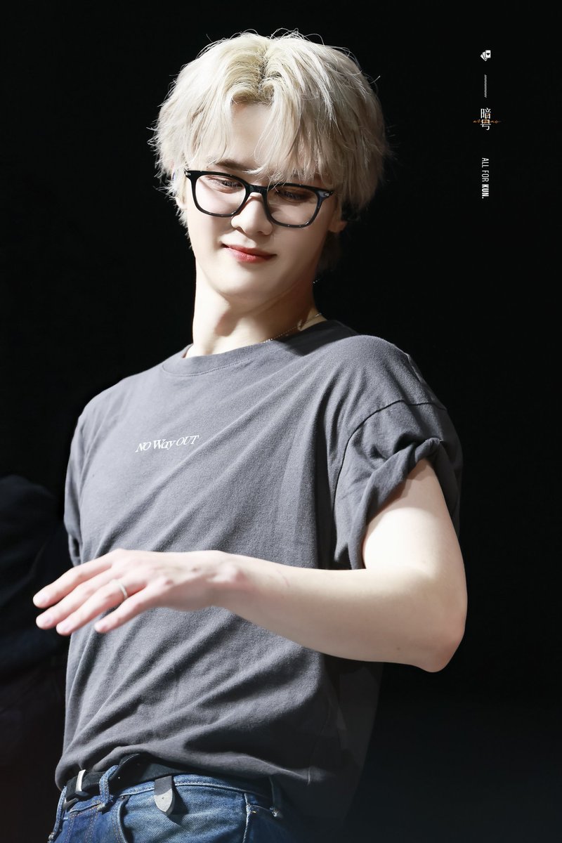 #KUN #WayV #钱锟 #威神V
#쿤 #웨이션브이
20251108 WayV Concert Tour [No Way OUT] in Chengdu