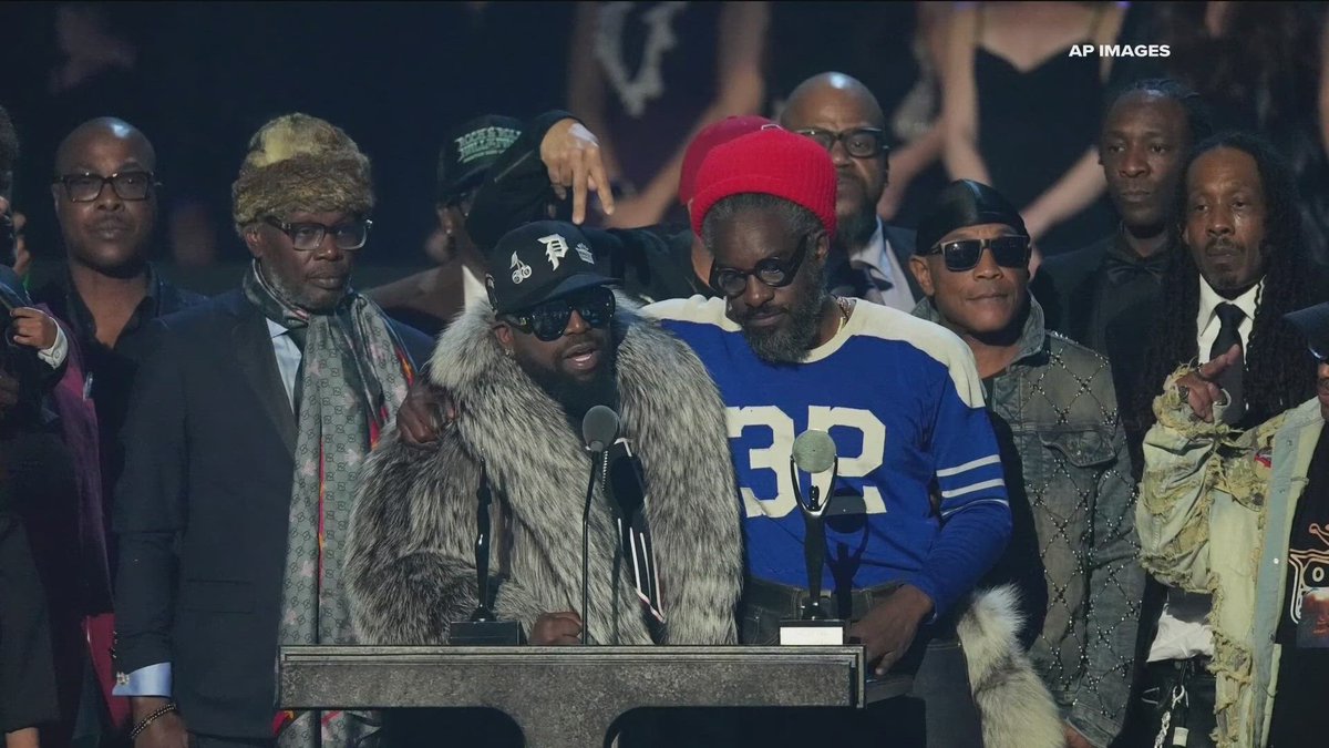 KevinTroyGA's tweet photo. This one means SO much to me, man. Seeing the whole Dungeon Family up there was perfect. Its like watching the home team win a championship. 

OutKast. Rock &amp; Roll Hall of Famers. 🏆👽 https://t.co/zZ1qBUY6LH