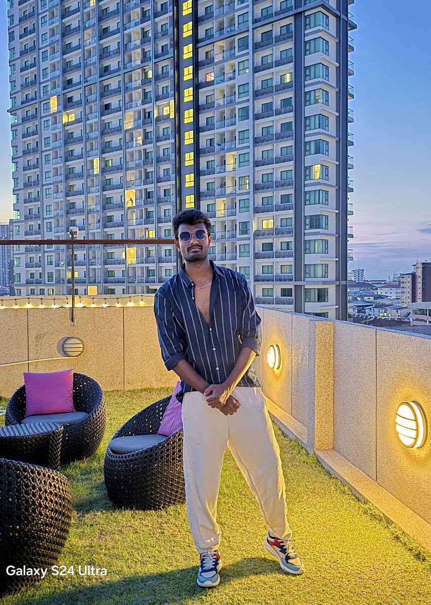 _SreekanthS_'s tweet image. No time for fake vibes — I’m allergic to drama 💣

#AttitudeMode #CrazyVibes #SavageLook #UnstoppableMe #MoodOnFire #RoyalVibes #NoLimits #BadAndBold #TooHotToHandle #VibeCheck #FearlessSoul #LimitlessEnergy