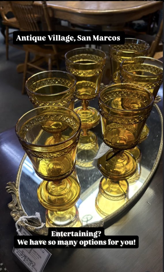 passport_sd's tweet image. The Antique Village , San Marcos. 

They’ve got unique entertaining ideas throughout their shop. 

Come take a look, they’re open 7 days a week Mon-Sat 10-5, Sun 11-5. 

#antiquing #entertaining #tablesetting #collectibles #antiquemall #vintage