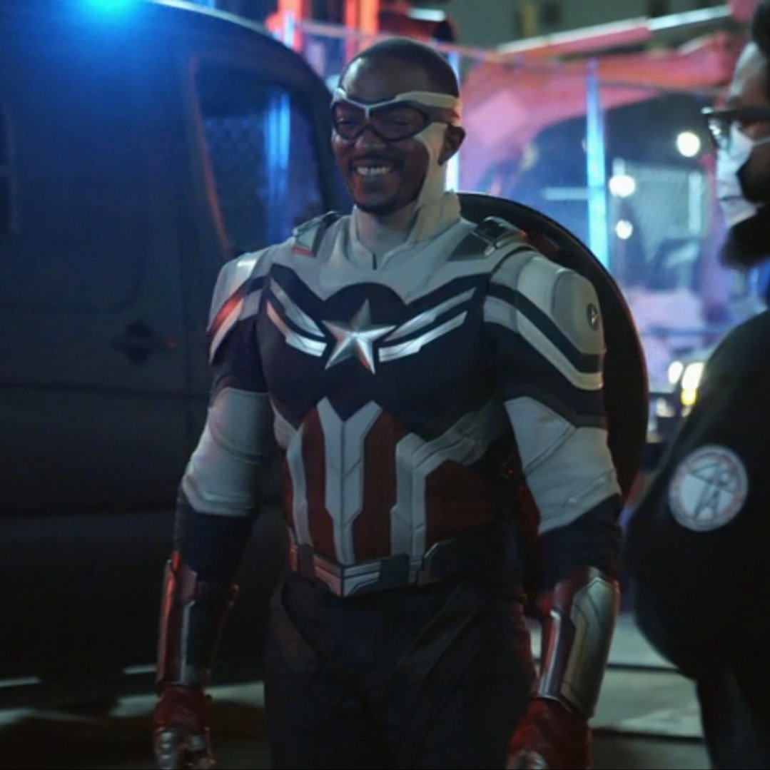 captaincupkicks's tweet image. Captain America you are so loved