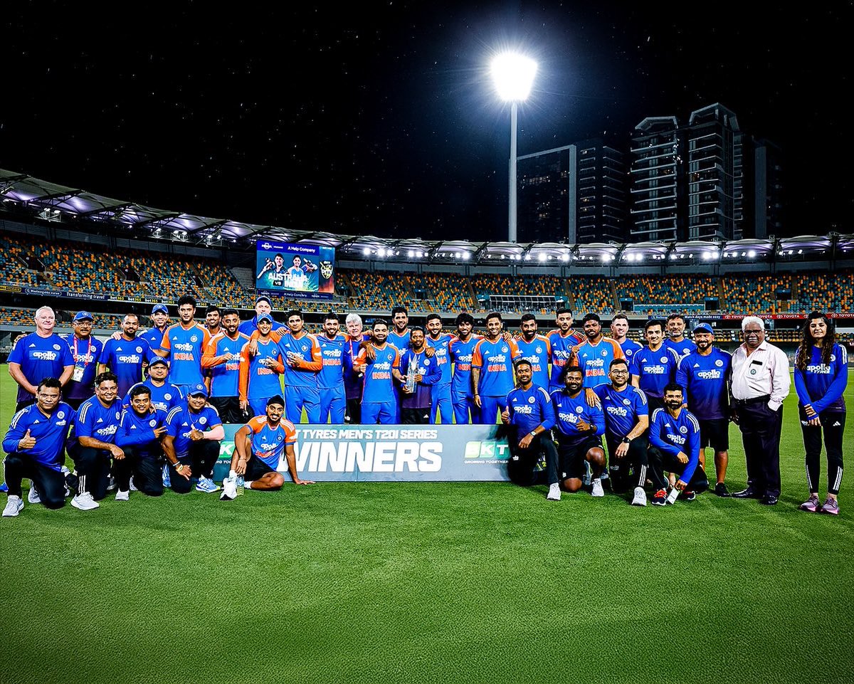 Winning feels good. Doing it together feels better 💙🏆