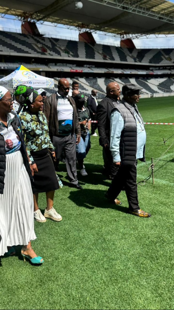 Fiswa_'s tweet image. #Yesterday The @MkhontoweSizwex Mpumalanga Provincial Detachment as led by @AdvBMkhwebane attended an Elections Launching Campaign Jointly with our Allies @ATMovement_SA the mood of the conference was clearly set, Proud Servants and Comrades. 
@MasingaMbalenhl 
@Khanyile_BG