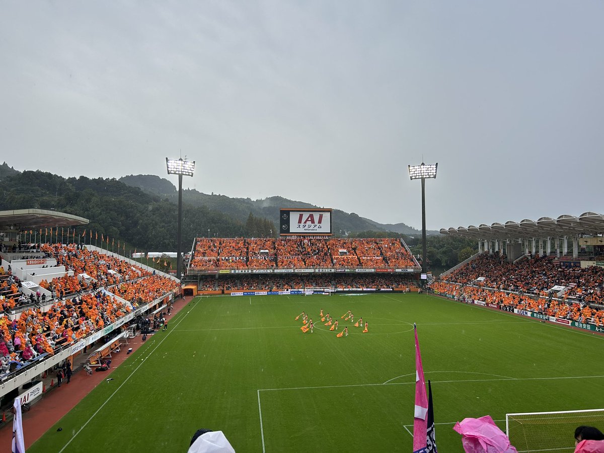 crz__8_'s tweet photo. アップ終わった瞬間大雨☔️ https://t.co/fOiOZ5mQtB