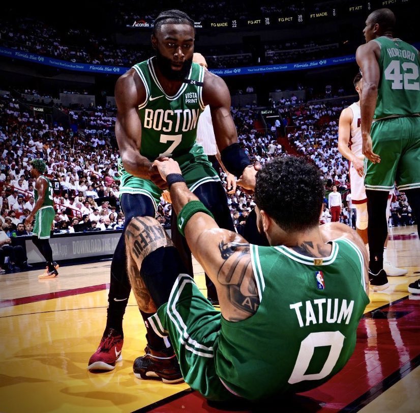 sinnerwenthome's tweet image. #BigDeuce