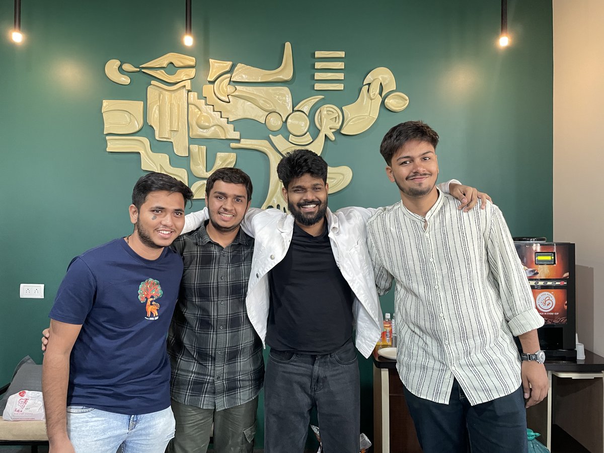 apexia_club's tweet photo. Big wins for the community!
Members of @apexia_club shined at the Hyperthon Vadodara by @roshanonx & @BasedIndia , bagging the top 3 spots.
The path to Apex starts here. Way to go๐
#apexia #Hyperthon https://t.co/lbHzT2hc8h