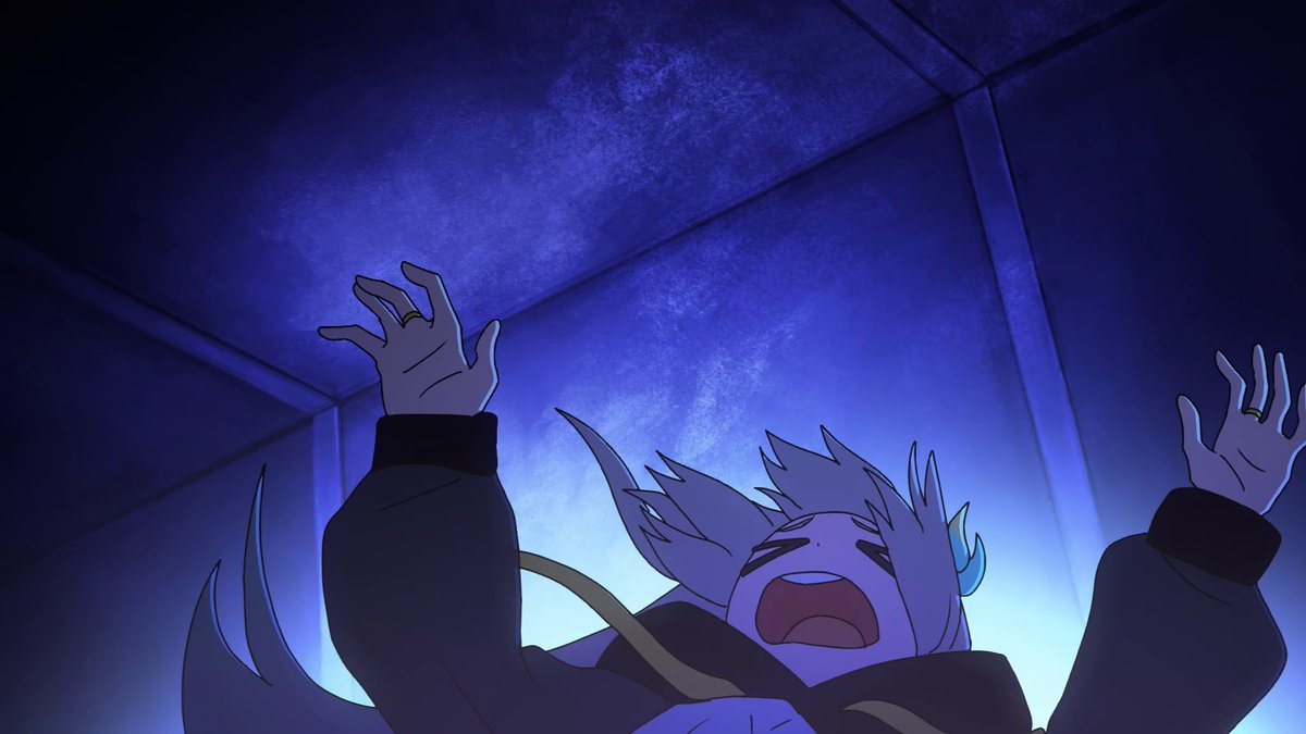 Even her falling expression is cute

#Firefly