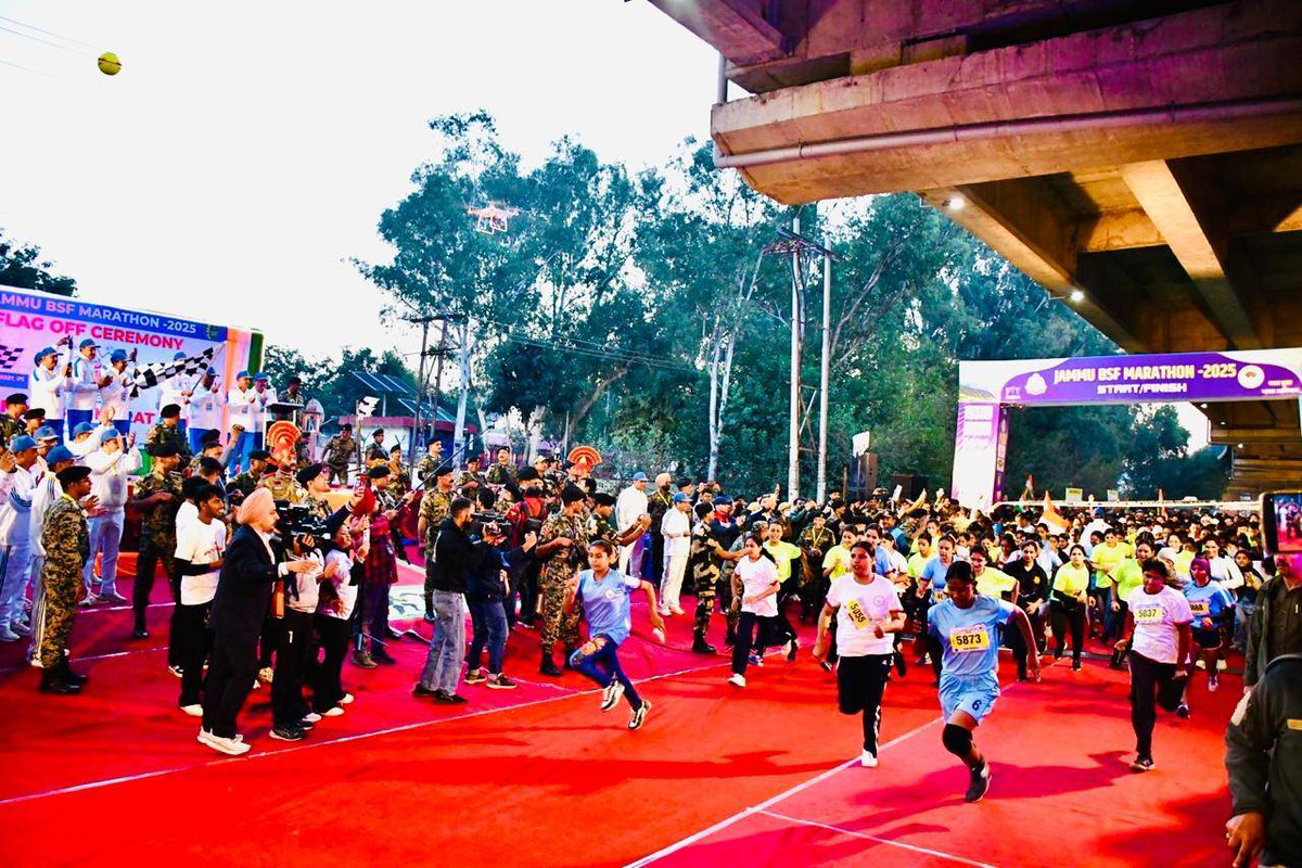 gora94304's tweet photo. Proud moment as the first-ever marathon to mark the 60th Raising Day of the BSF takes place — celebrating fitness, unity and a drug-free vision for our nation. Jai Hind! #BSFBIKERALLY #BSFJAMMUMARATHON #BSF4DRUGSFREEINDIA https://t.co/uSgoGyc2Fe