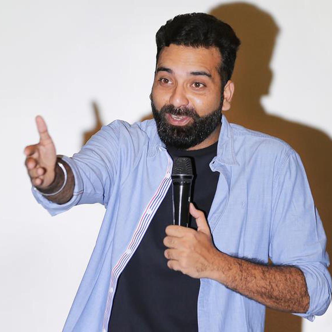 thispodcastguy's tweet photo. Who is your favourite comedian? https://t.co/XSSH9sW03O