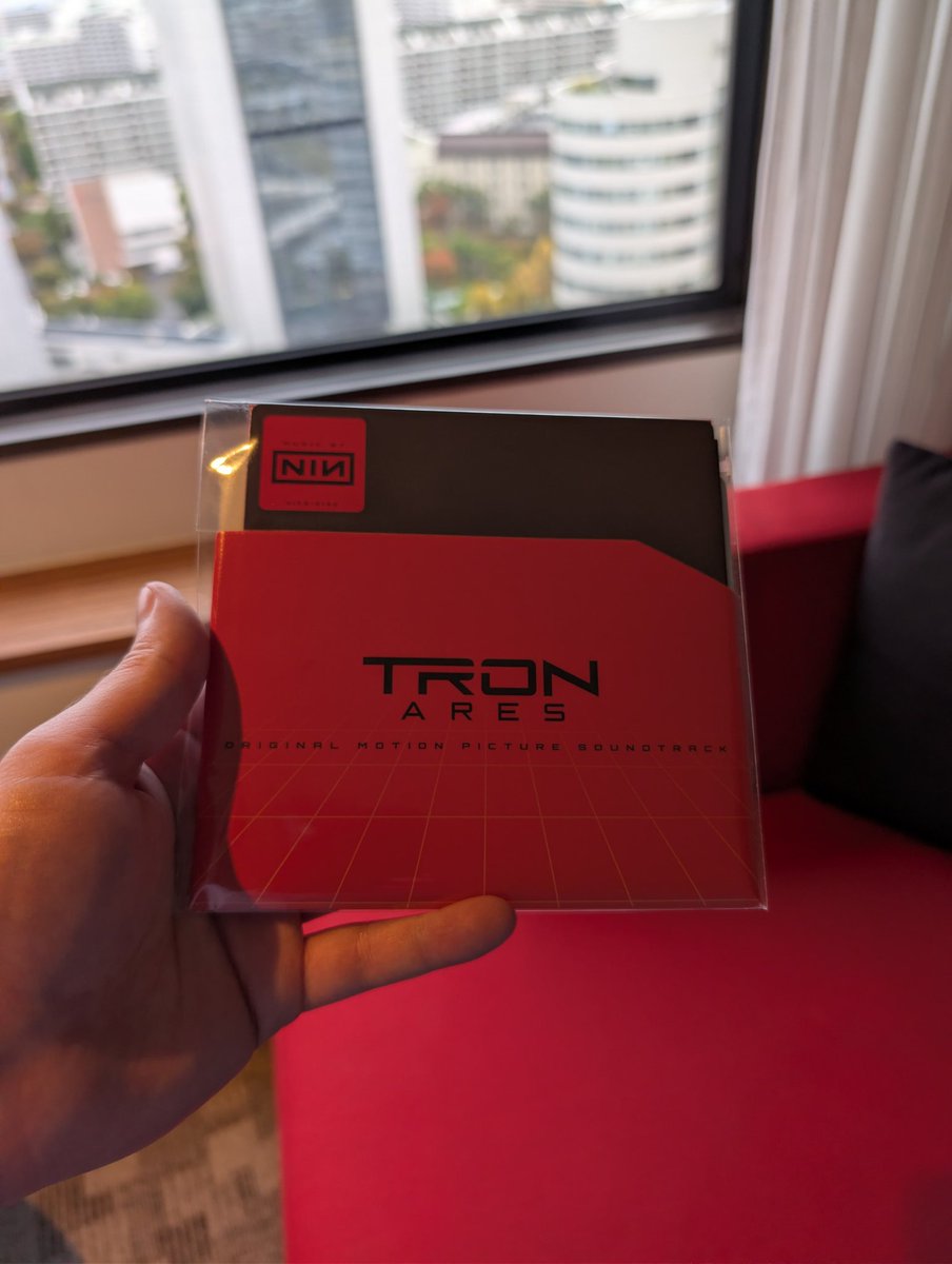 ProgramMax's tweet image. Easiest way to get the Japan-only packaging is to fly to Japan. Obviously.