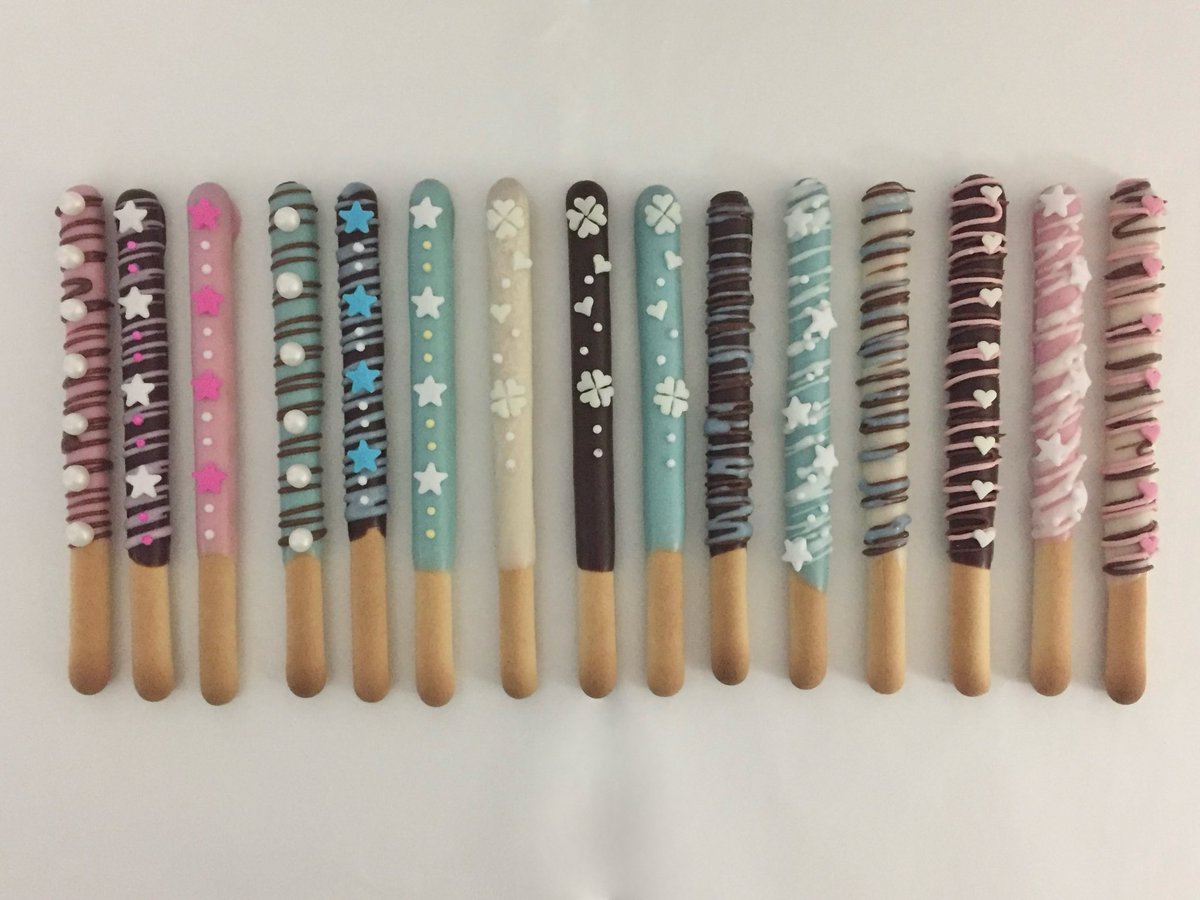 rha04z's tweet image. 빼빼로 만들기
앞으로 5년은 안할것같아요!