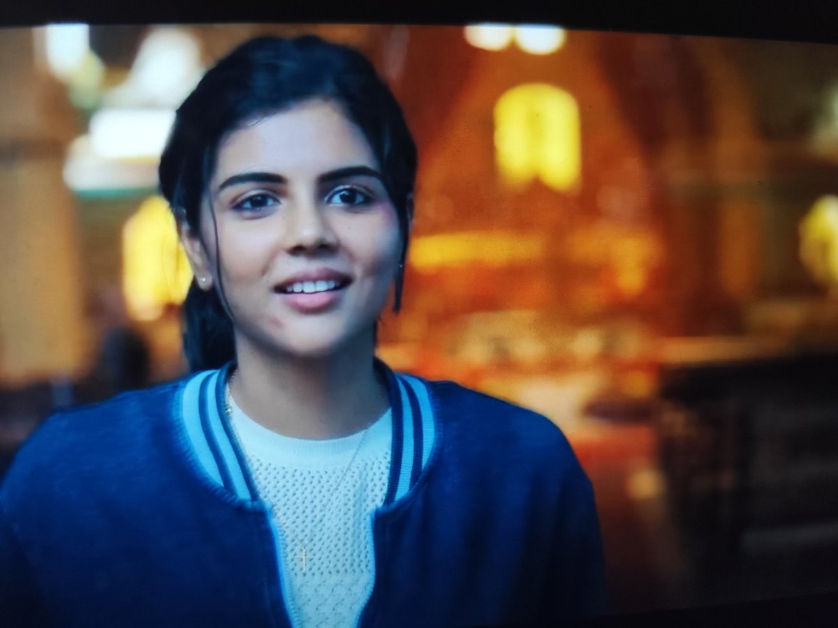 showmentalukde1's tweet photo. Dear @kalyanipriyan,

I have been love with your work since I saw Hello.
Have seen all of your movies but missed this one as I am not fluent in Malayali.
The rebel Anna from #antony was a part of #LokahChapter1Chandra 
Wish you all the best for the next movies. https://t.co/dovfLqpsw1