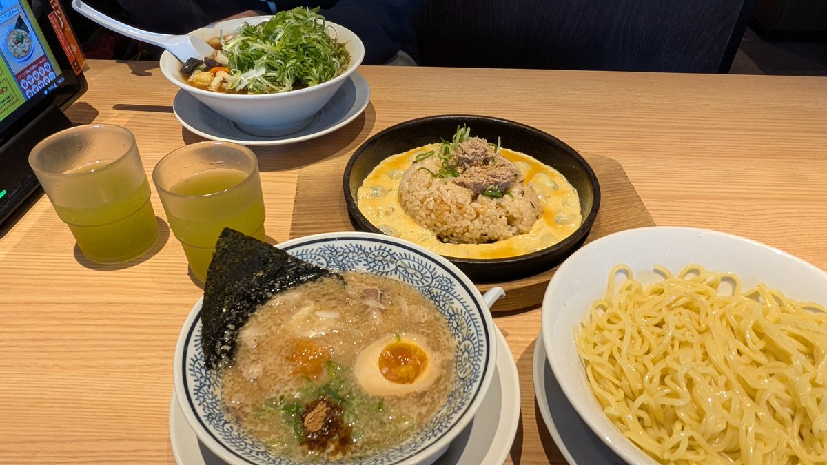 j__base's tweet image. 丸源ラーメン！
