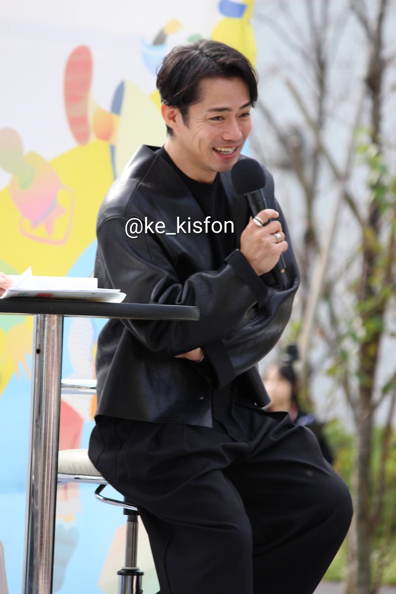 国内人気作家様　高橋大輔選手と同じ衣装のミニチュアピンシャー君 青き衣を纏いて銀盤に (@oritatubeshi) ⁄ Posts ⁄ X