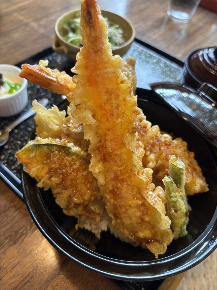 aya202104's tweet photo. そびえ立ってる😆 https://t.co/YZVbO6NwIn