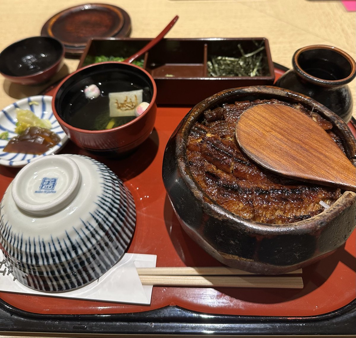 jinkeian's tweet photo. ひさしぶりのひつまぶし、美味しかったです。
待ったかいがあった。
さて、金山へ https://t.co/d8G9qQdxxp