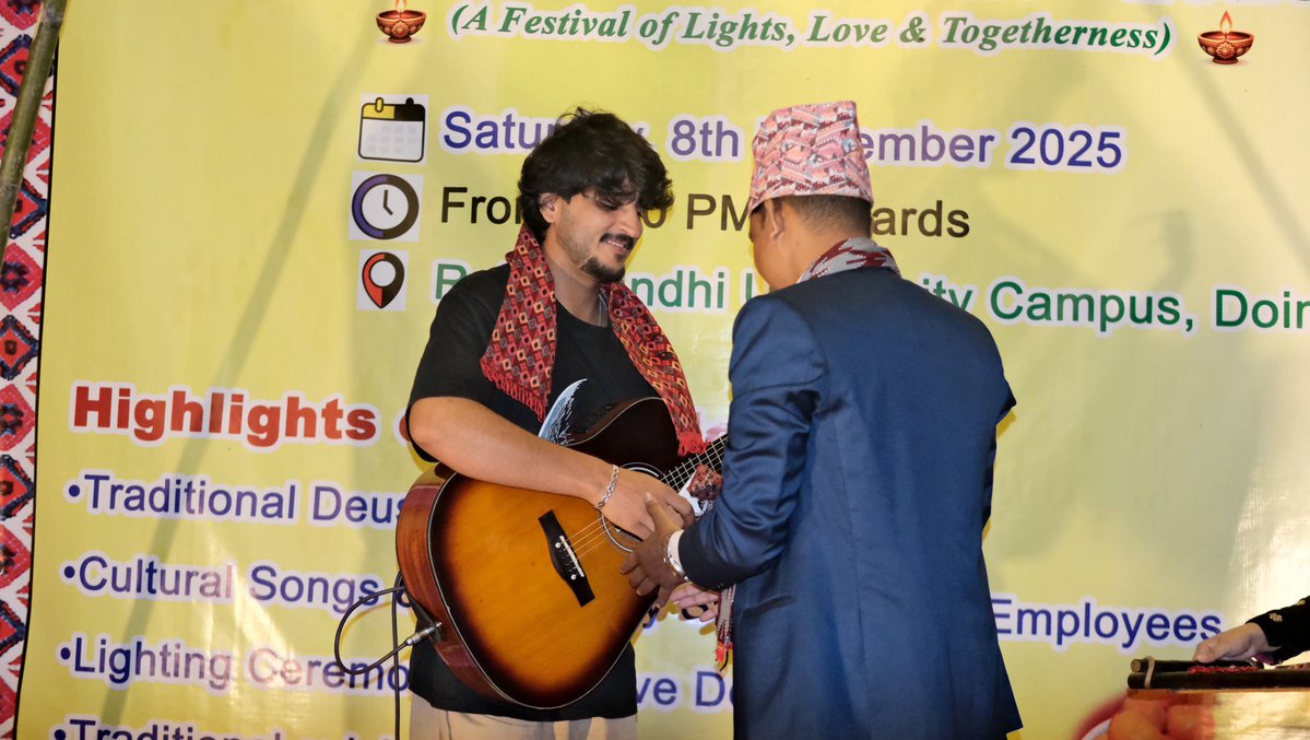 SuhailBhat_06's tweet image. Grateful for the warmth, lights, and love I experienced this Tihar. Thank you for making me part of your beautiful celebration ✨🪔

#TiharVibes #Celebration #Enjoy