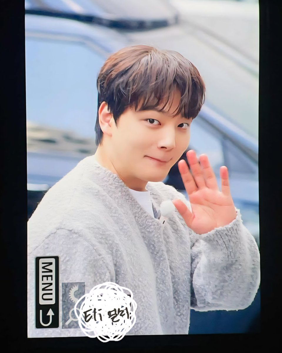 EliEli0707's tweet photo. 251109 #여진구 pop-up 출근길 #preview https://t.co/XqqPJUl1za