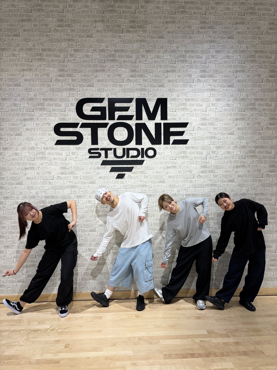 本日の体験入学も、ありがとうございました！

八王子校午後のレッスンはASANO先生、
午前講師はTatsuki先生でした❤️‍🔥

次回八王子校の体験入学は12/7（日）⭐️
今年最後の体験入学はクリスマススペシャルWSです🎄

#日本工学院#日本工学院八王子専門学校#ダンスパフォーマンス科#dp#ダンス#dance#lesson