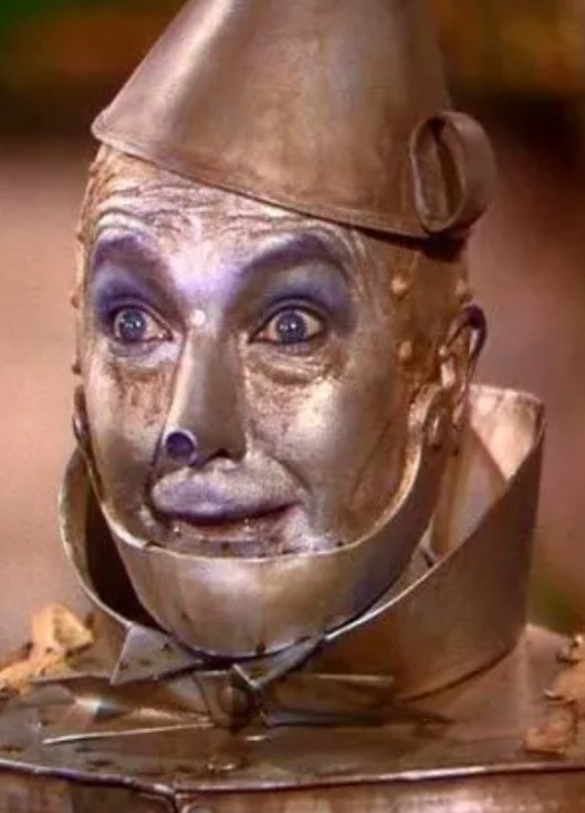Imagine getting stood up on a date 30 years ago to the day in Malibu....

Gavin 30 years ago:
 She was supposed to call an hour ago! Arrrgghh!!

And the Tin Man mysteriously and suddenly loses his Oil Can in the same spot in 2025! 

The Tin Man is now Republican and has decided