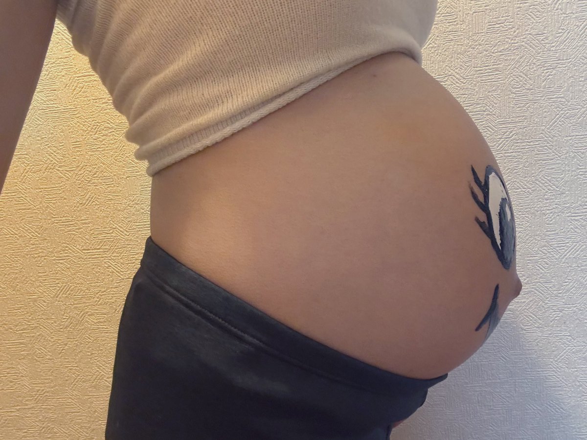 前駆陣痛から本陣痛になったら、「これだっ！」って絶対にわかるのかな？

子宮口5センチ開いてるから、本陣痛きたら間隔関係なく病院に電話してって言われたけど痛みに強いタイプだし、トイレで生まれちゃうとかない？🥺😂　

これ初産婦さんが予定日間際に
絶対に落ちいる不安だと思う🫣🫣