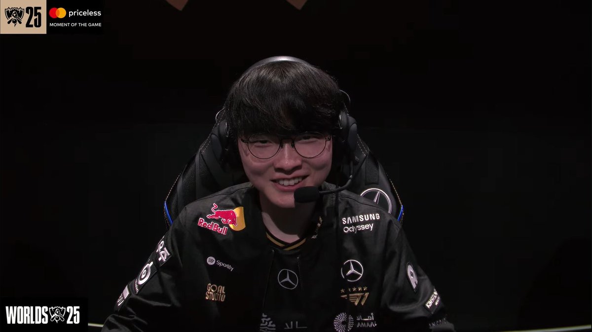 LETS GO T1 WINS WORLDS

DORAN IS A WORLDS CHAMPION 

FAKER REMAINS THE GOAT

T1 3PEATS #Worlds2025