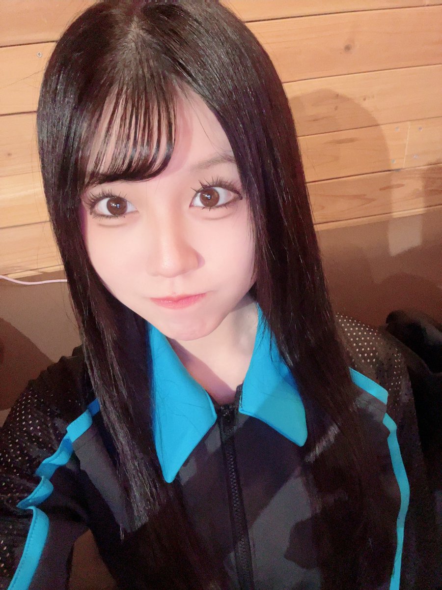 pandamic_shion's tweet image. 🔥🔥🔥🔥🔥🔥🔥🔥🔥🔥🔥🔥
WEEKEND無限脱却SPECIAL 2025
ありがとうございました！！！！！🎤✨
お外寒いけど
LIVEやっぱあちあちで楽しかったぁーーー！みんなきょーも見に来てくれてありがと！また来週じゃな👴👋🏻
11/22単独来てね🐼🐼🐼🐼🐼
🔥🔥🔥🔥🔥🔥🔥🔥🔥🔥🔥🔥