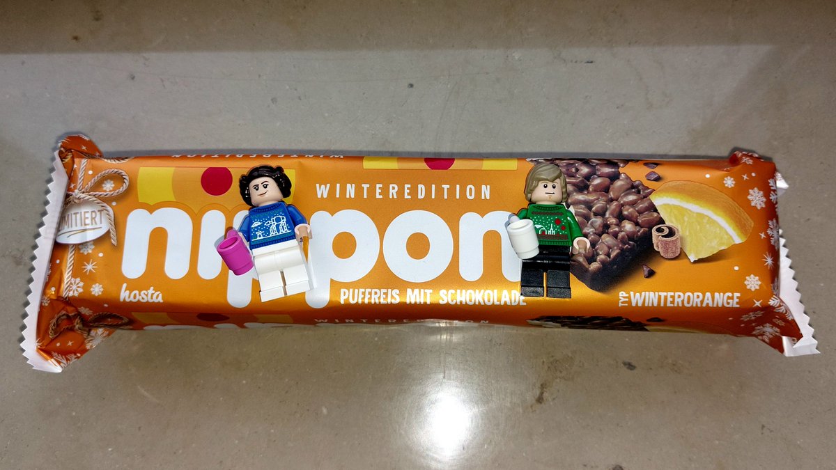 Bei regnerischen 8°C kann man sich zum heißen Tee auch etwas Süßes gönnen. Auf einen gemütlichen Sonntag!