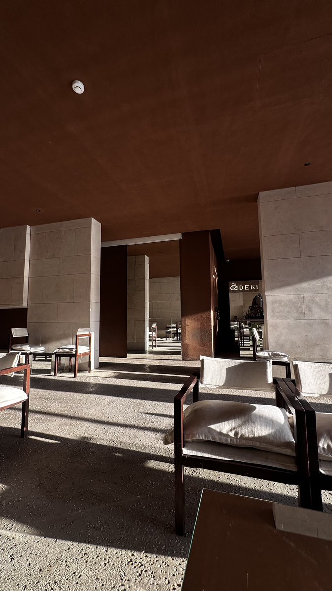 titaniummoha's tweet image. 🤍🤍.