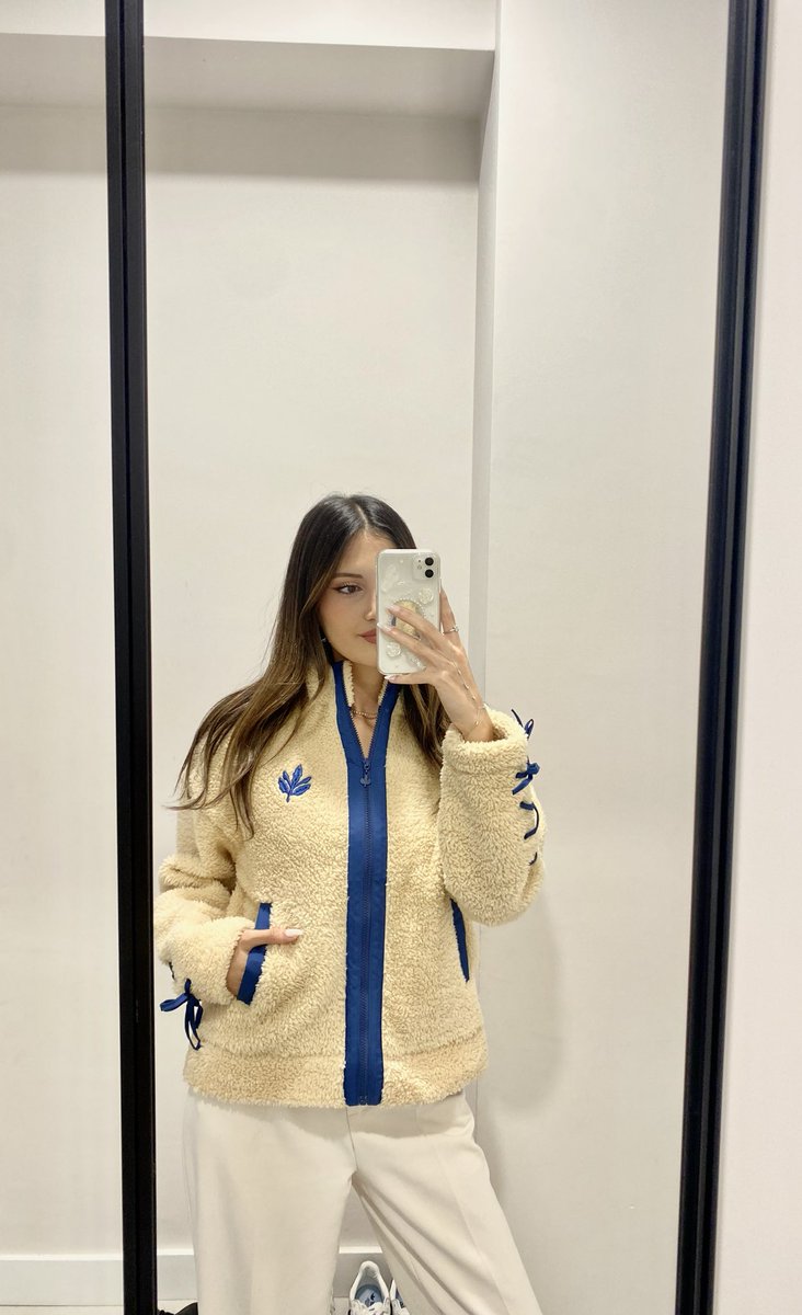 Kızlar ben kışlık alışverişimi tamamladım💛💙 #fenerbahçe