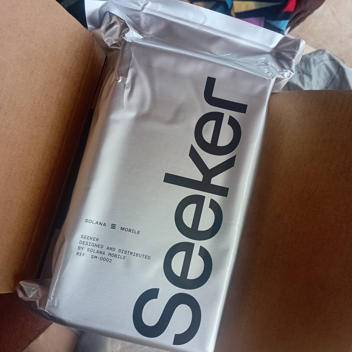 Damilare273's tweet photo. @solanamobile just received my Sol Seeker Mobile and I’m hyped! 🔥📱
The design, the feel, and everything is on point. Can’t wait to dive in and explore the ecosystem.
Thanks for delivering! ⚡️🌐 #Solana #SolSeeker
🇳🇬 https://t.co/wkJ1EDFSoe