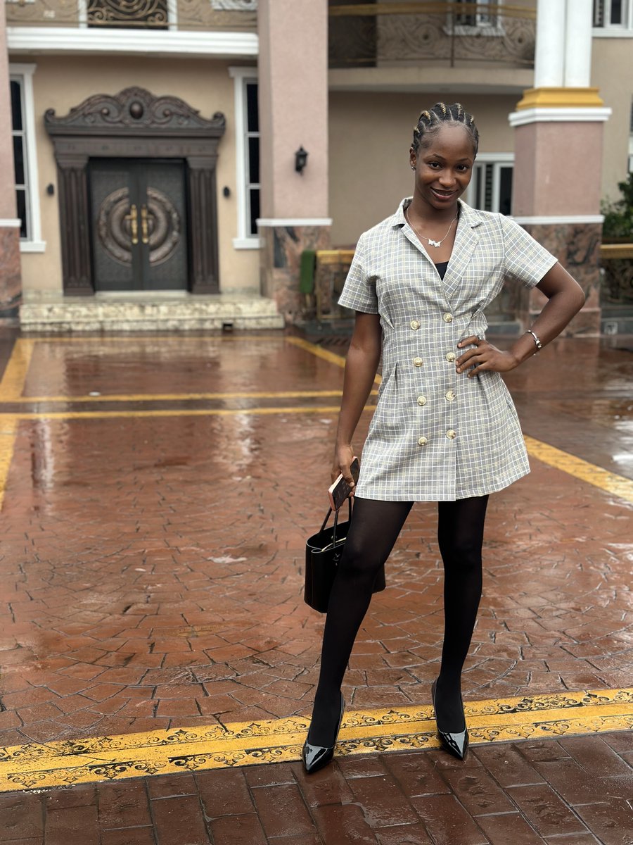 iyiowofavour's tweet image. Happy Sunday Guysss🥹❤️
I prayed for you all🥹✨