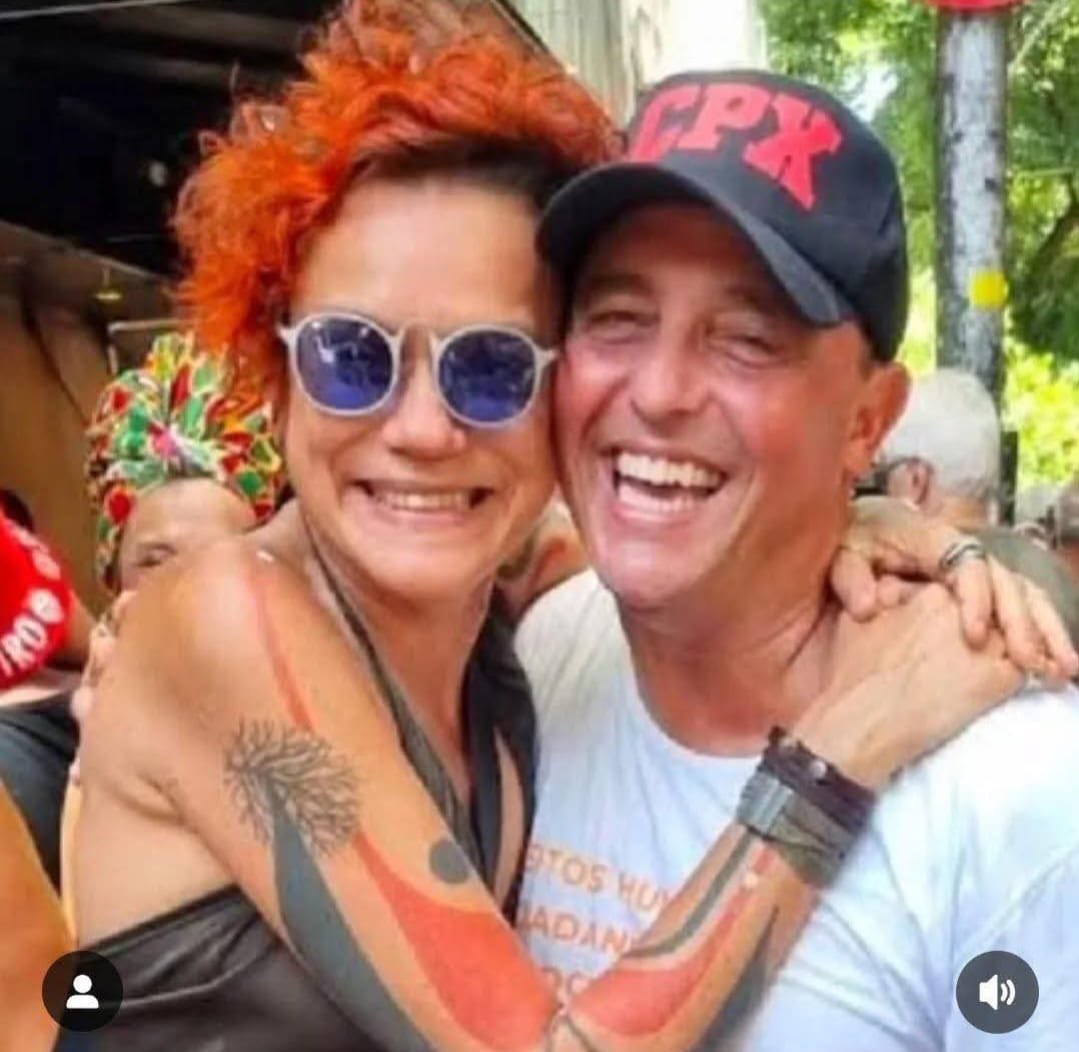 Agora entendi tudo sobre a “especialista em segurança pública”… Espero ter ajudado!